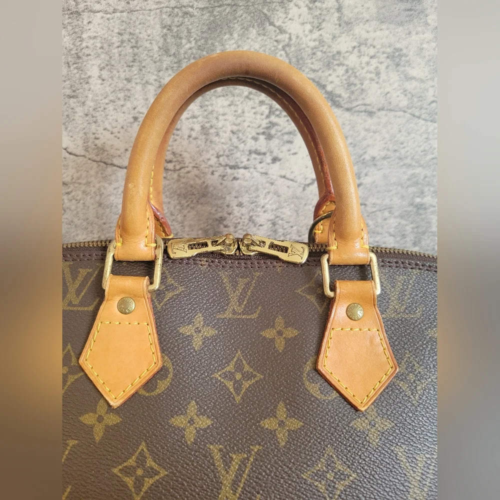 SOLD Louis Vuitton Alma PM - Picture 4 of 15